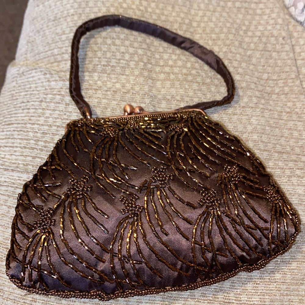 🤎NWOT Cache Handmade Silk Beaded Evening Clutch Bag